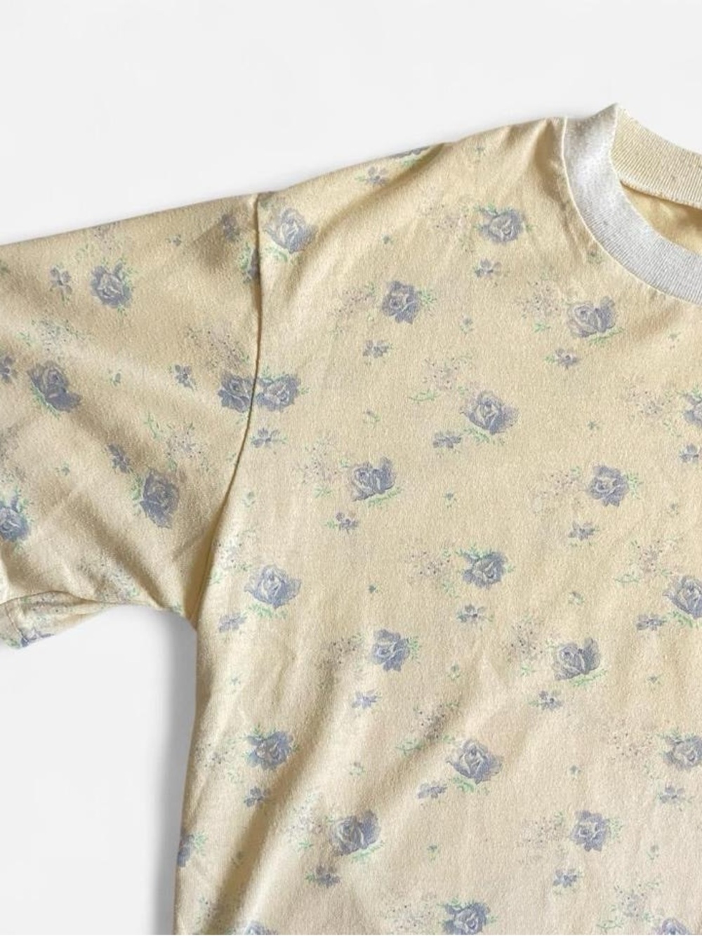 Vintage pale yellow boxy floral tee - Picture 4 of 10